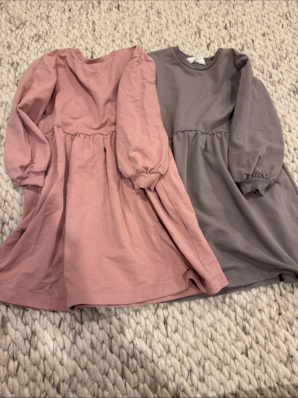 H&M Girls Puff-Sleeve Knit Dress in Dusty Pink and Taupe